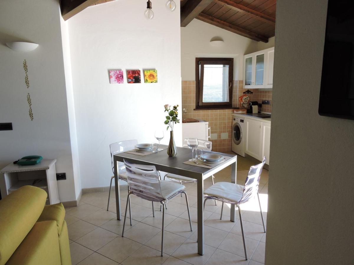 La Casa Di Marco E Lorella Fratta Todina Bagian luar foto