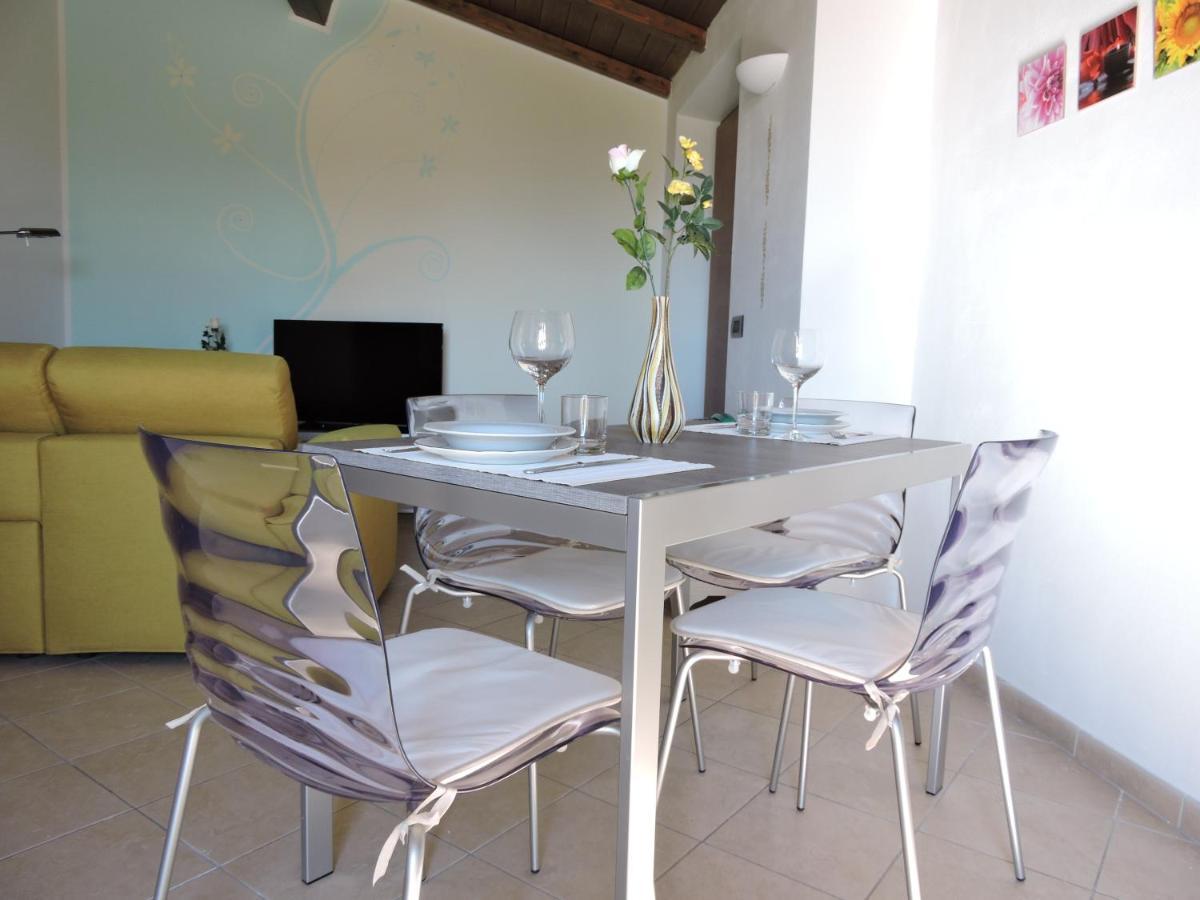 La Casa Di Marco E Lorella Fratta Todina Bagian luar foto
