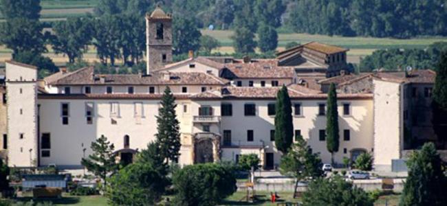 La Casa Di Marco E Lorella Fratta Todina Bagian luar foto