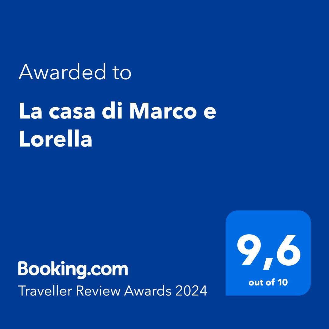 La Casa Di Marco E Lorella Fratta Todina Bagian luar foto